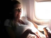 Masturbação feminina no avião